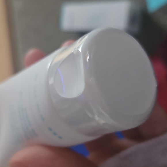 Proactive Complexion Hydrator 89mL/3 FL OZ - Picture 3 of 4